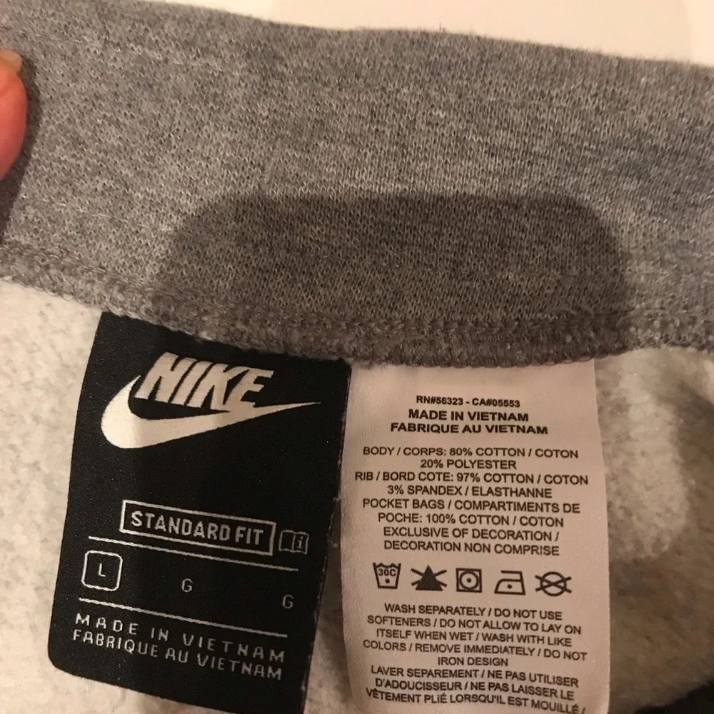 Nike fleece track pants nwot​​​​​ - Picture 4 of 4